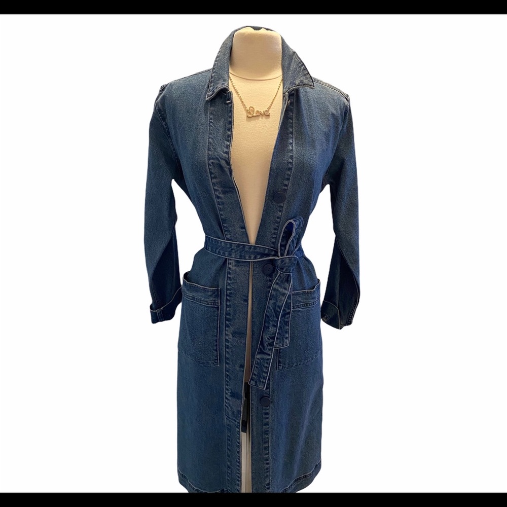 Gabrielle Union long denim jacket.